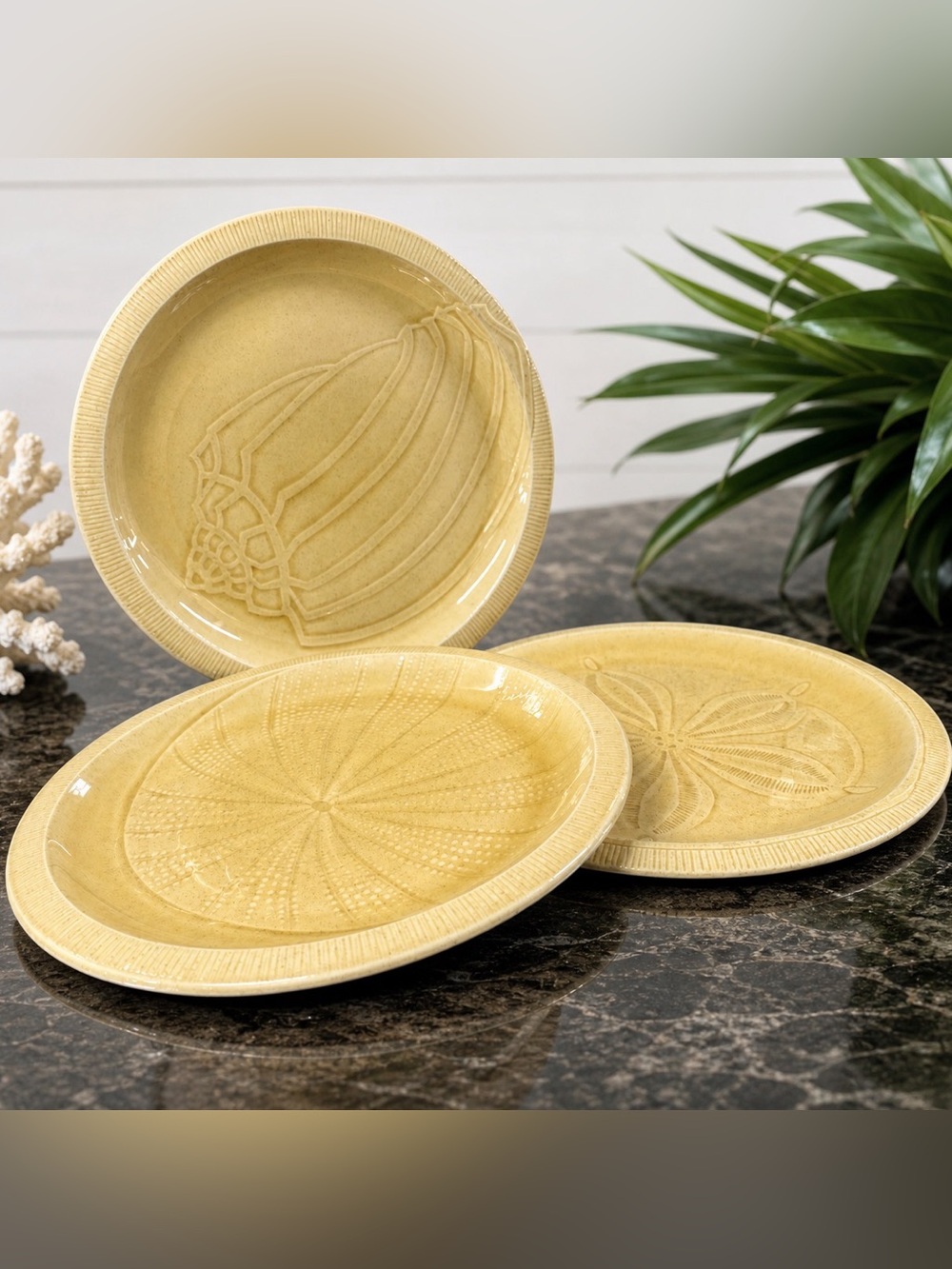Franciscan Sand Dollar Coastal Madeira Dinner Plates 10” Set 3 USA Beige Vintage
